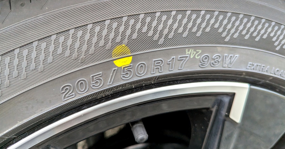 タイヤサイズ205/50R17の表示（タイヤ選び・適合確認）